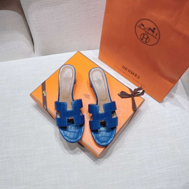 H**mes slippers